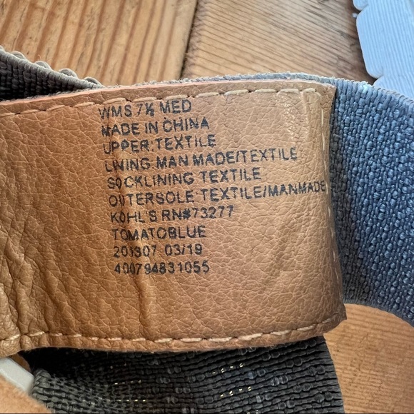 SO Blue and Gold Metallic Stretch Elastic Comfort Sandals Womens Size 7.5 Medium - Picture 2 of 16